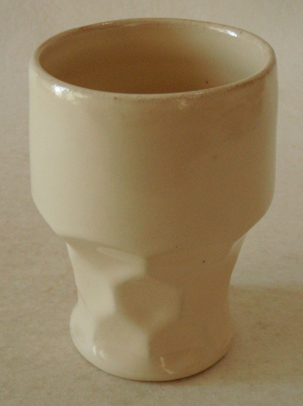 Vintage “catalina Island Pottery” Georgian Tumbler  – Pearly White Glaze
